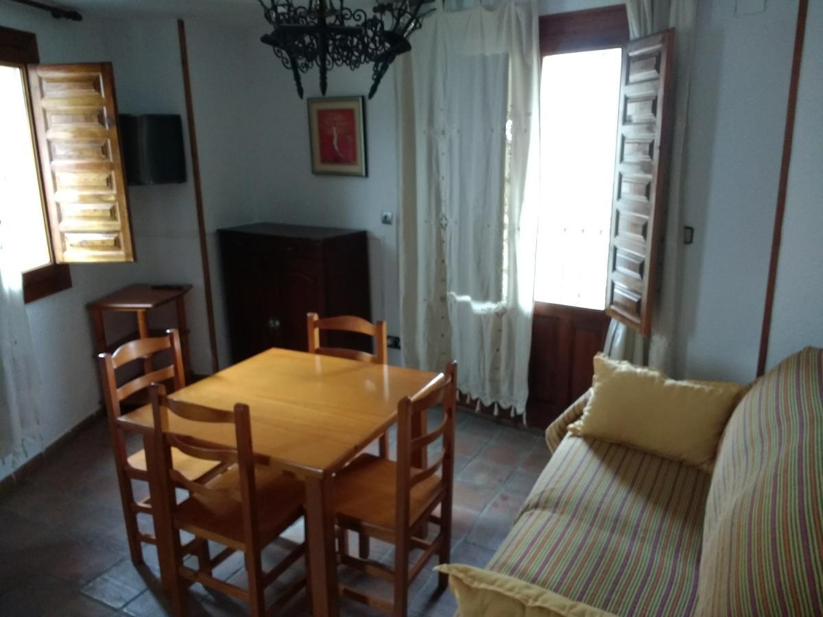 Apartamentos Asador De La Plaza Vieja Казорла Экстерьер фото